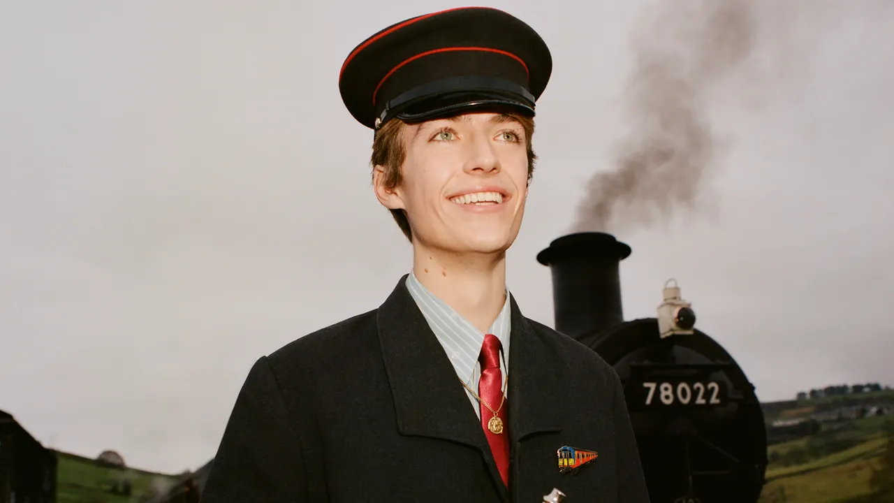 Francis Bourgeois — Trainspotting With Francis Bourgeois, Untold Studios and Channel 4